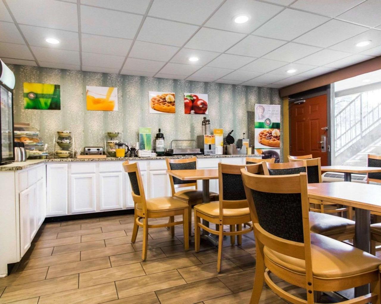 Rodeway Inn St. Helena - Beaufort South Frogmore Buitenkant foto